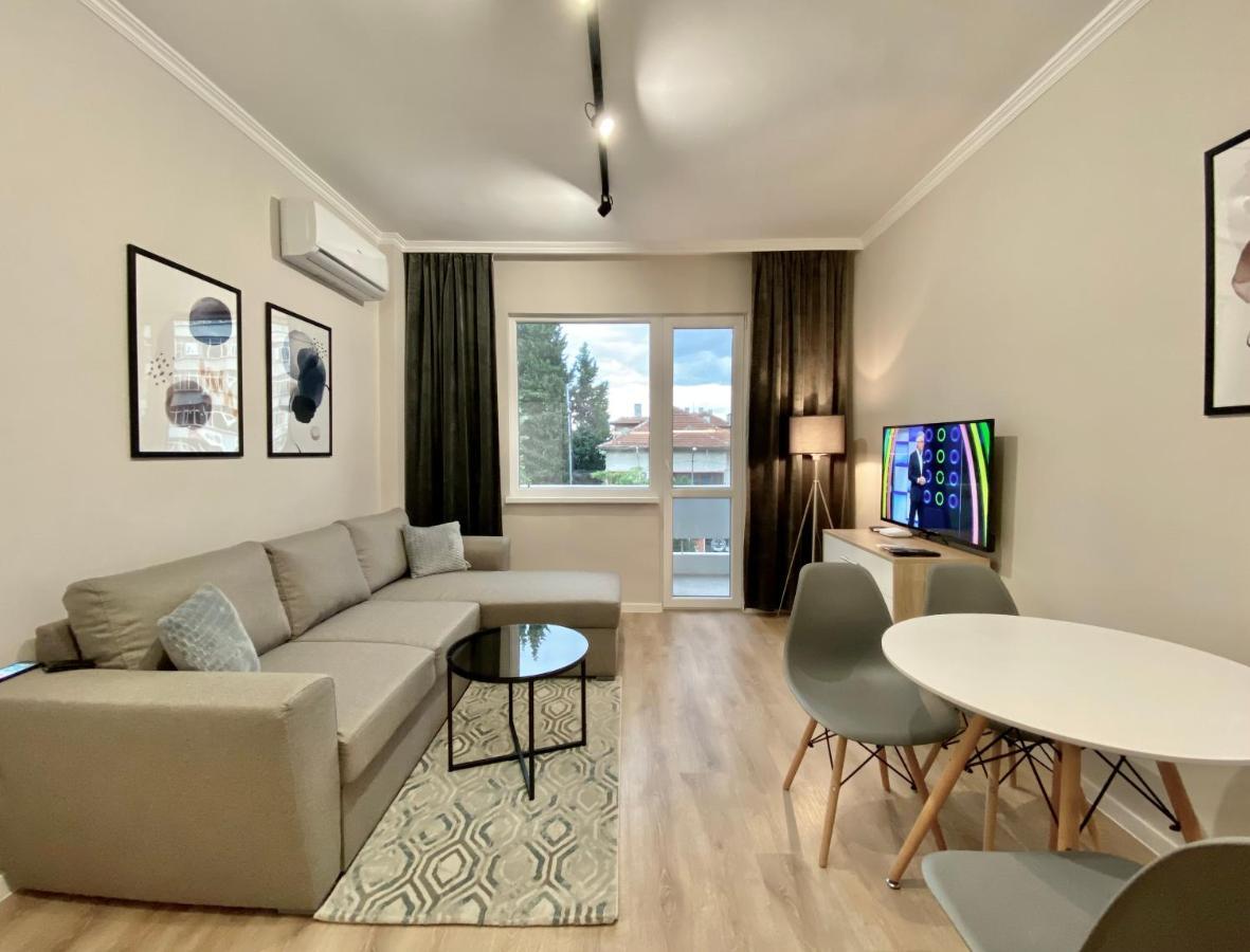Stylish Top Centre Apartment For 4 Guests スタラ・ザゴラ エクステリア 写真
